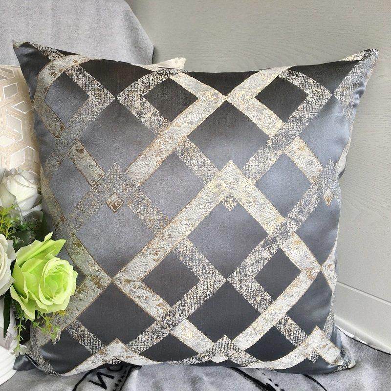 简约客厅样板间抱枕绿色格子软包靠垫55*55沙发靠枕套轻奢靠包背,居家布艺,靠垫/抱枕,淘宝优惠券,粉丝福利购,淘宝优惠卷