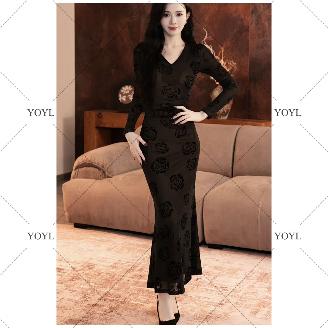 【yola】夜玫瑰秋冬新款高级法式气质显瘦鱼尾连衣裙-YL11988