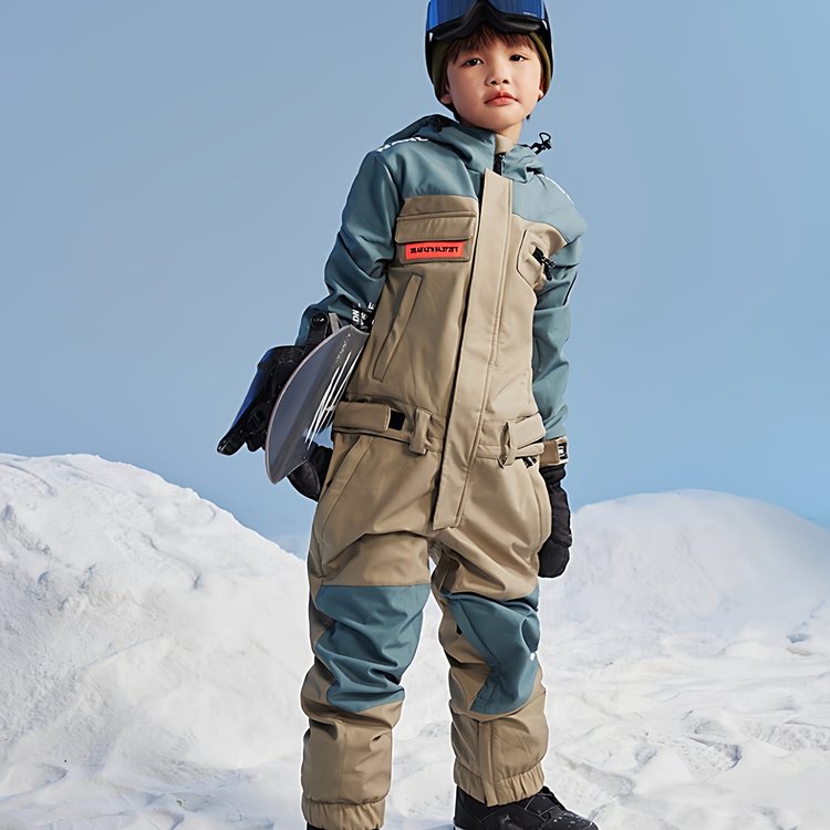 深圳华发滑雪服租赁 南恩儿童连体滑雪服军绿色110-130 非卖品