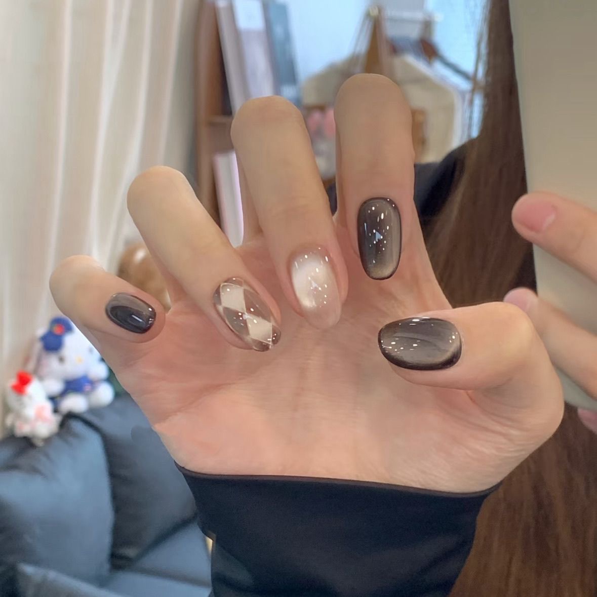 【月照香浓】纯手工穿戴甲秋冬高级感显白菱格猫眼小众学生辣妹美