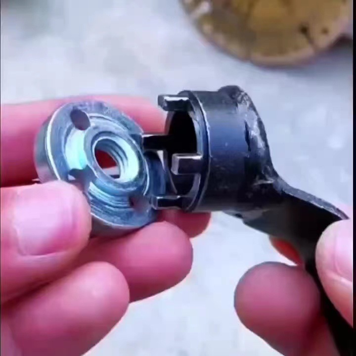 通用扳手角磨机新款四爪加厚