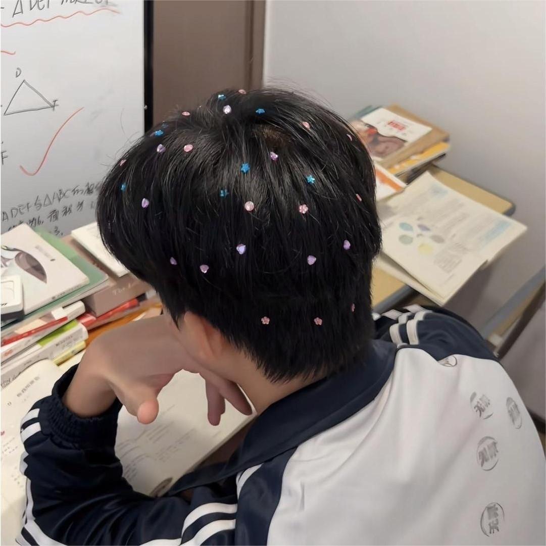 打扮魔法机发饰diy钻石器发型