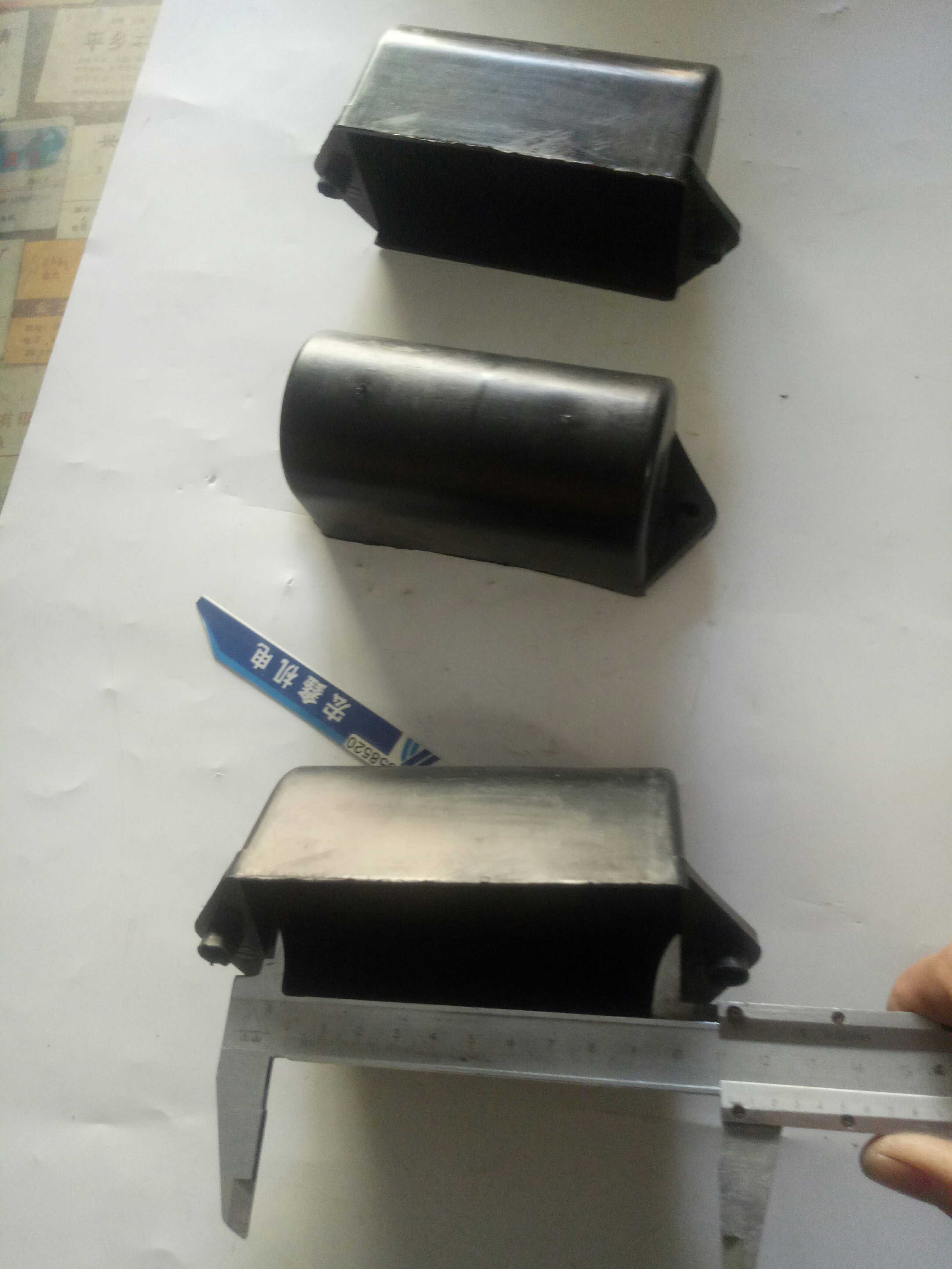 加厚塑料-半个电容盒安装孔133mm单相三相半圆电容盒灰半个接线盒