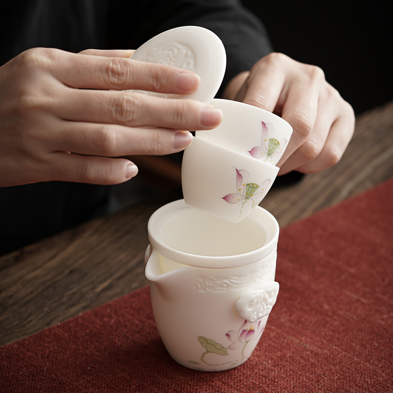 唐舍国风手绘荷花羊脂玉瓷旅行茶具套装快客杯便携包户外阳台泡茶