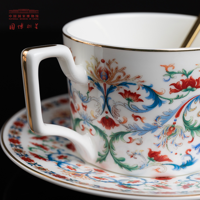 中国博物馆金彩缠枝咖啡杯创意杯碟勺子套装情侣新年马克杯
