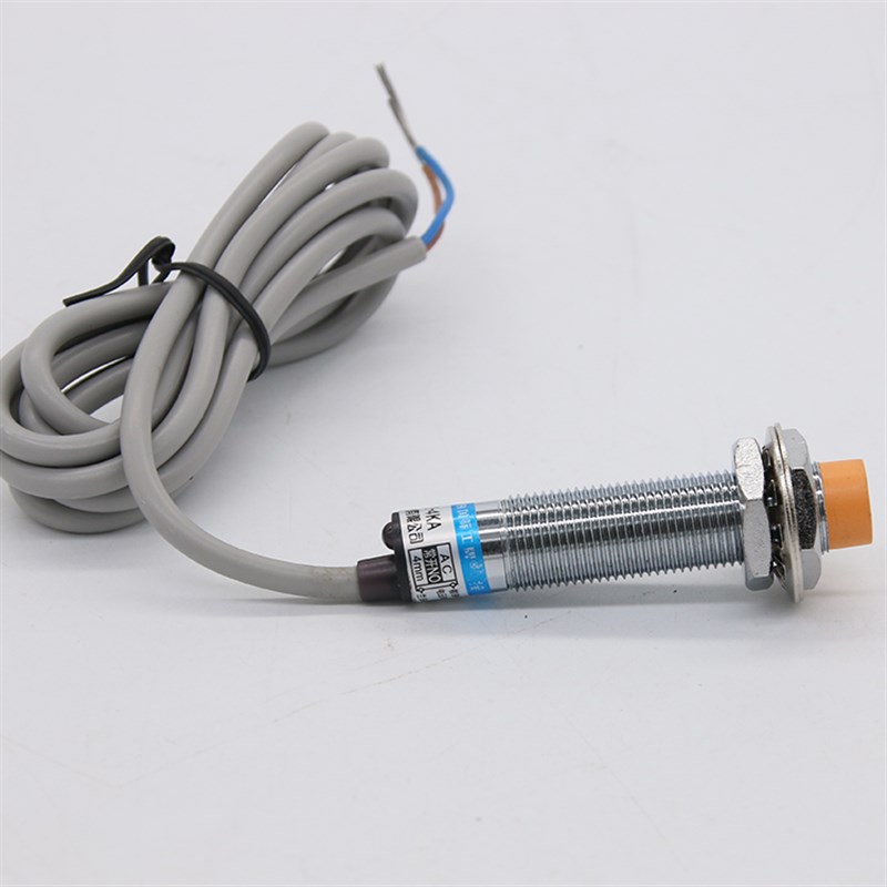 中国沪工集团CHIIB接近开关FA12-4NA PA LA KA金属传感器M12常开