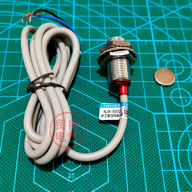 NJK-5002C沪工CHIIB接近开关OMKQN霍尔传感器A B D带磁铁三线