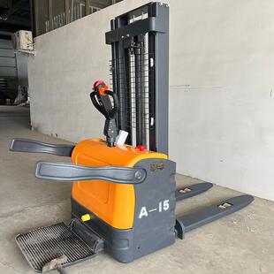 2.5 2吨2米 .5m托盘升高搬运车 堆高车全电动液压叉车1.5 站驾式