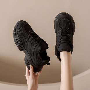 女士钢头劳保鞋女款轻便冬季新款加绒防砸钢包头女式四季工厂