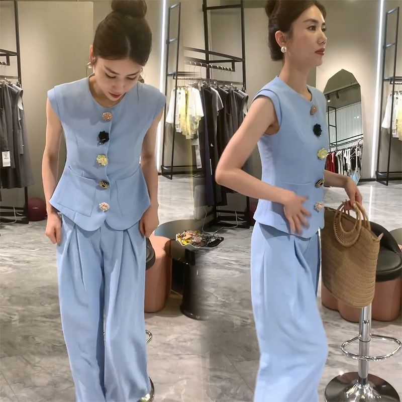 时尚套装女2025夏季新款职业气质显瘦立体花无袖马甲阔腿裤两件套
