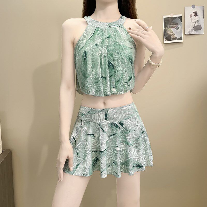 泳衣女2025新款分体裙式两件套遮肉显瘦学生保守泡温泉绿色游泳衣