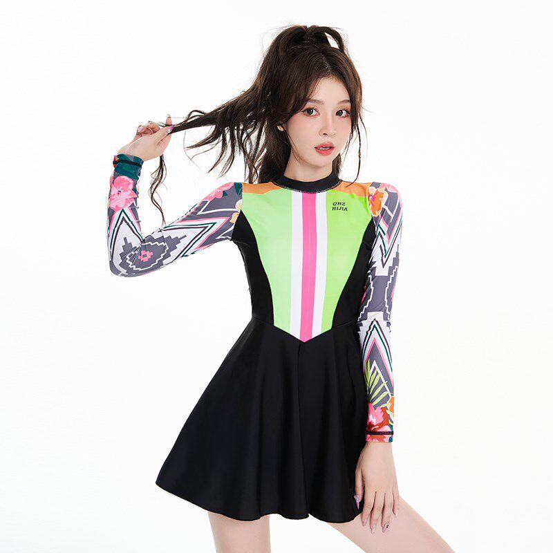 新款游泳衣女分体裙式平角裤保守遮肚显瘦温泉沙滩韩版女士泳衣