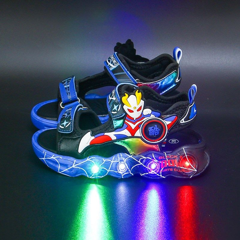 带灯男童凉鞋2025夏季1到3岁轻便款亮灯男宝沙滩鞋露趾凉拖鞋儿童