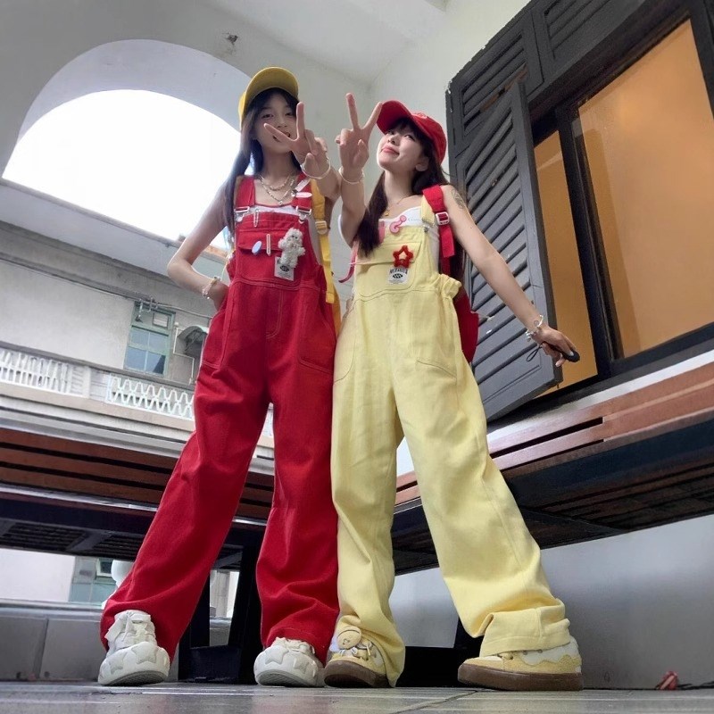 美式多巴胺牛仔背带裤女夏2026新款小H个子韩系可爱宽松直筒阔腿