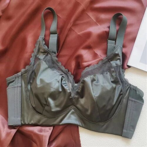 内衣女大胸显小防凸点软钢圈聚A拢超薄兔耳朵收副乳防下垂文胸套
