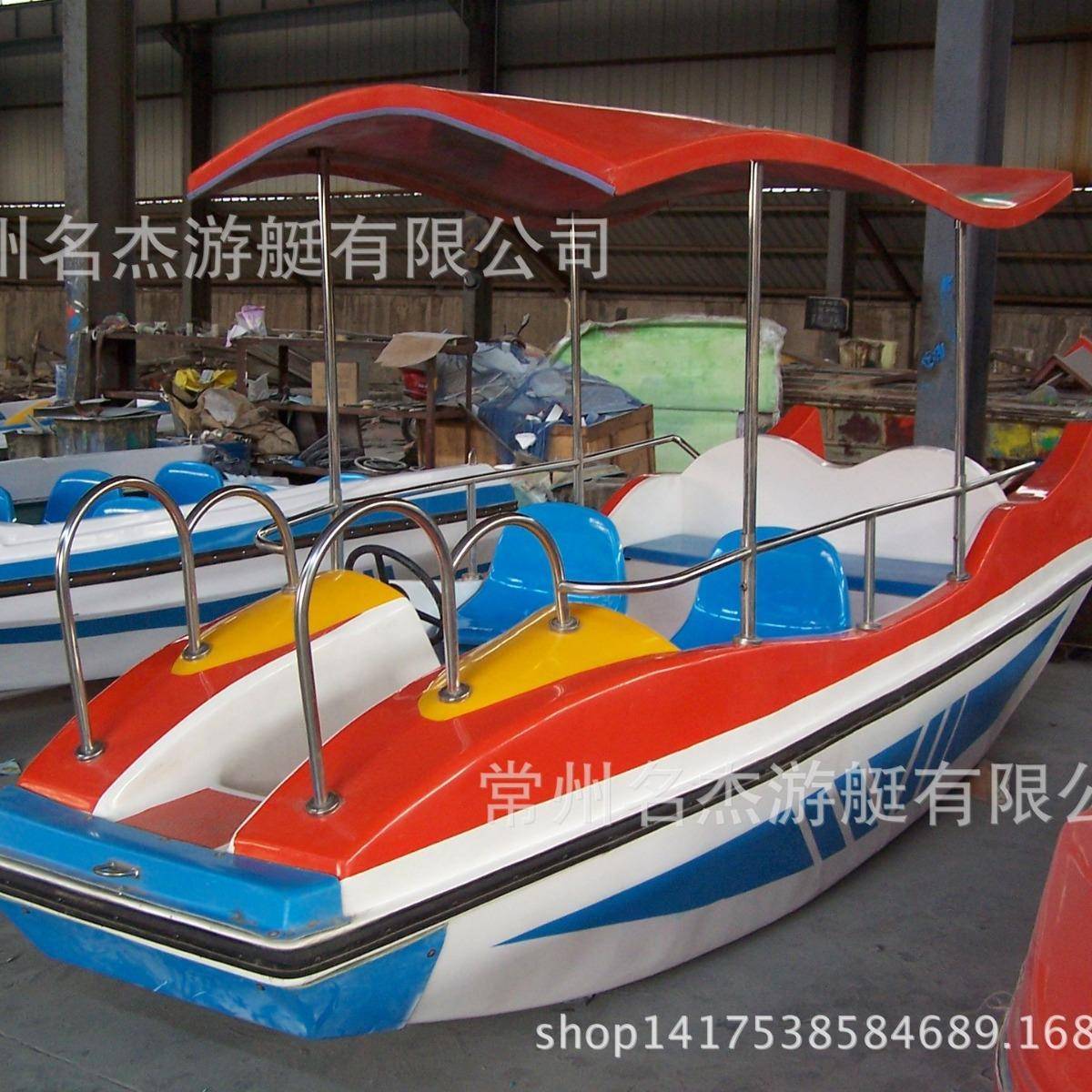 4人自排水脚踏船景区公园水上乐园景观脚踏船