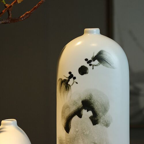 新中式陶瓷手绘扁花瓶客厅电视酒柜装饰品酒店茶室展示柜餐厅摆件