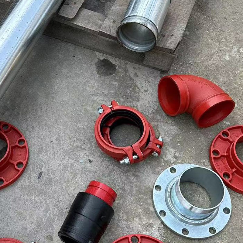 沟槽钢塑PE电熔管件沟槽式电熔转换接头镀锌管接头卡箍电熔直接90