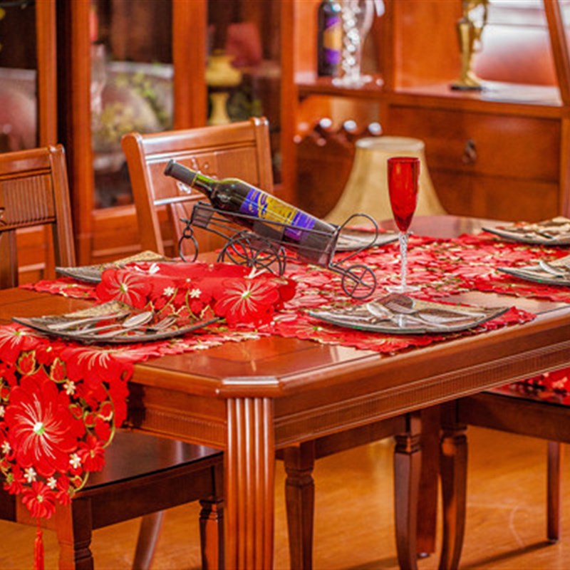 餐桌布艺 台布茶几桌旗绣花欧式田园 高档奢华红色长方 结婚喜庆