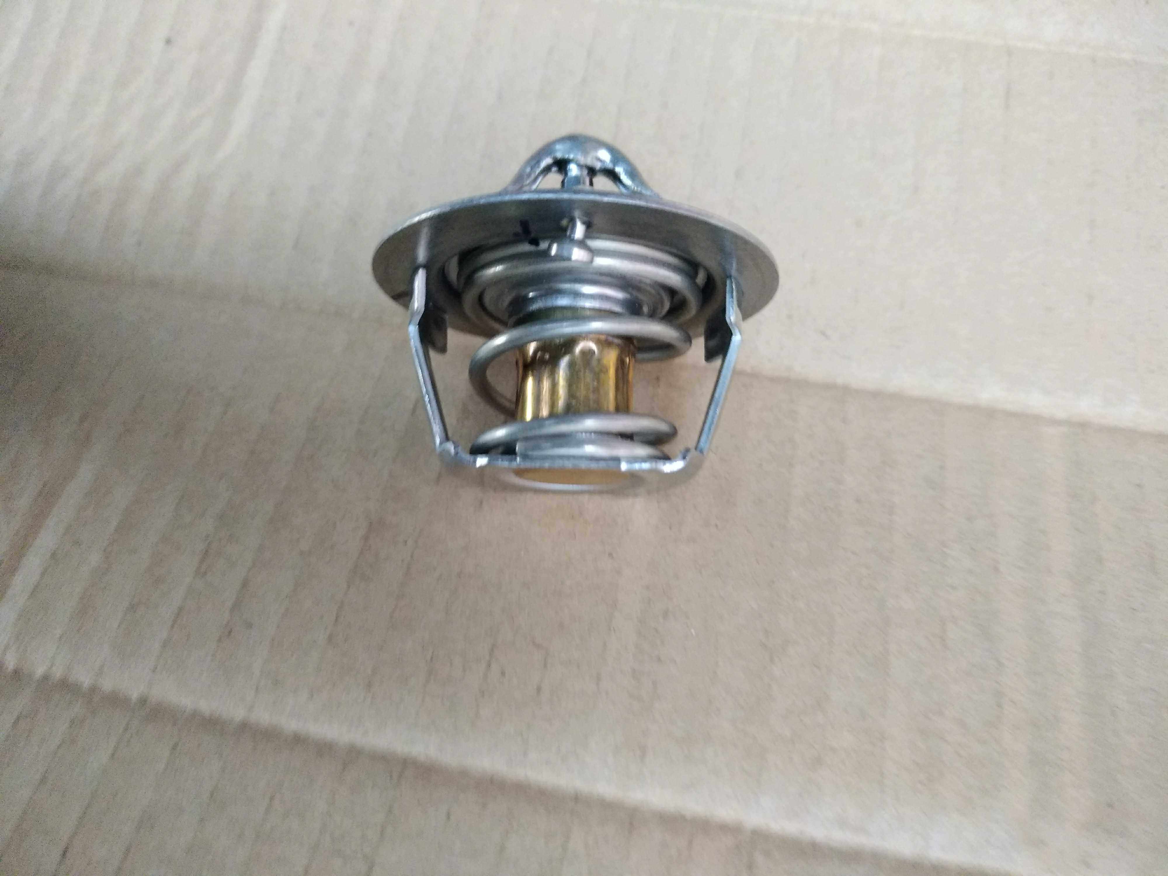 跃进小福星S50     节温器82C.(汽油车),农机/农具/农膜,农机配件,淘宝优惠券,粉丝福利购,淘宝优惠卷