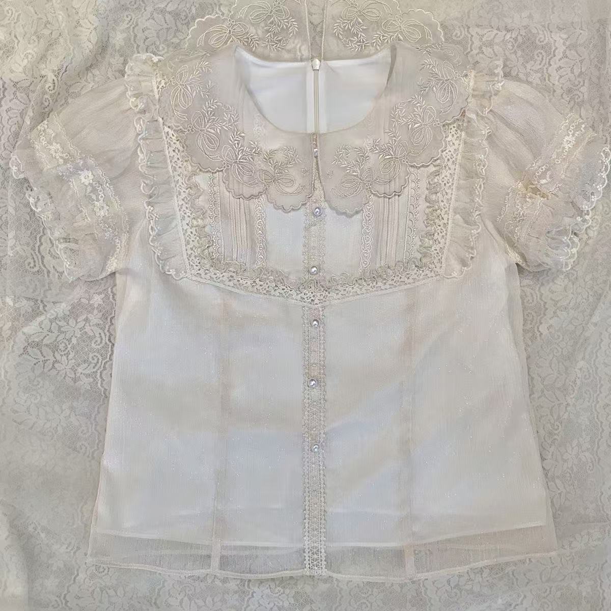 星宇云内搭双子兔配套内搭 lolita内搭泡泡袖衬衫宫廷灯笼袖短款
