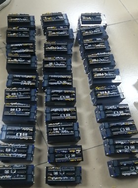 信捷PLCXL3-16T带扩展XL-E8X8YT，成色很询价