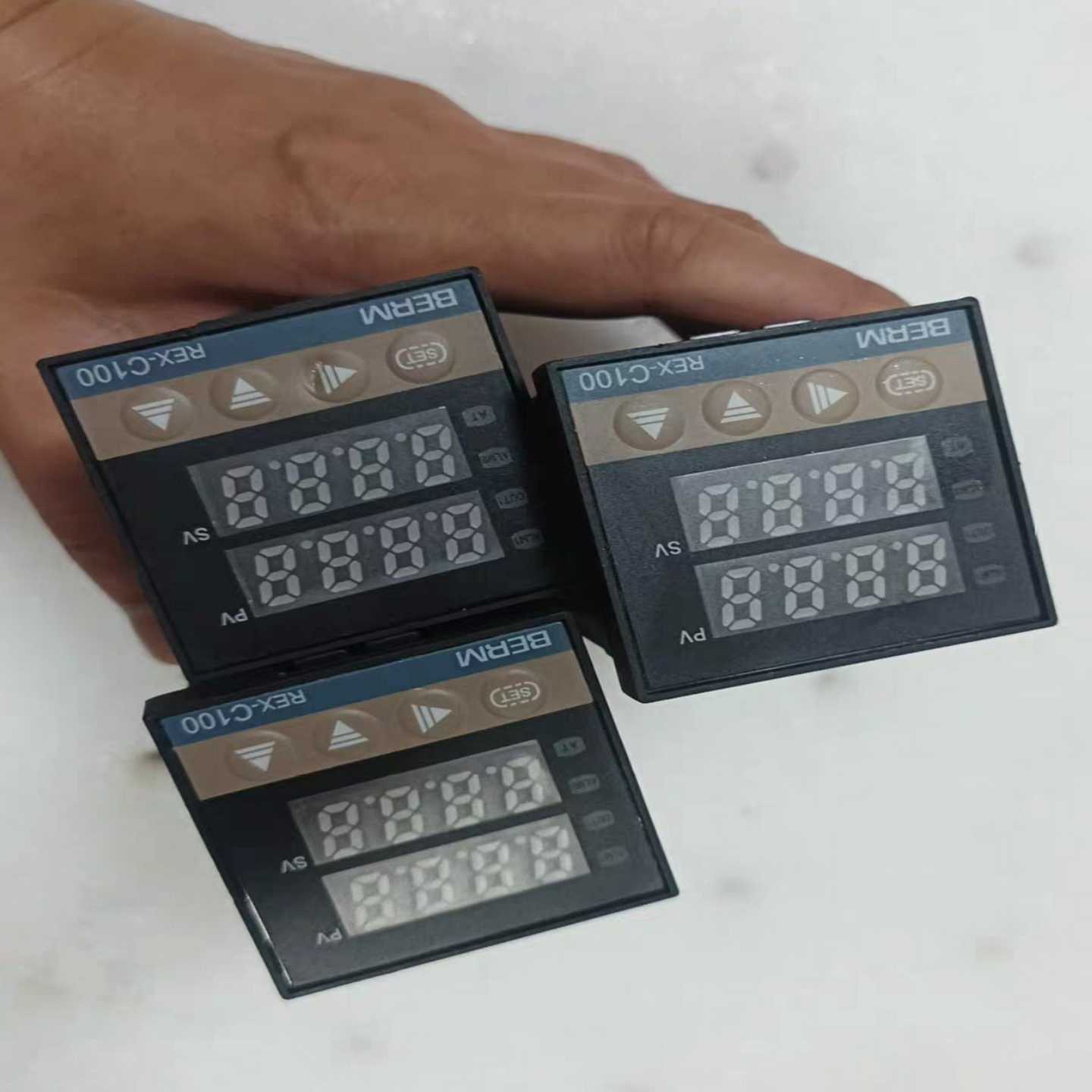 咨询-数显智能温控器REX-C100FK02-V*DA件橙