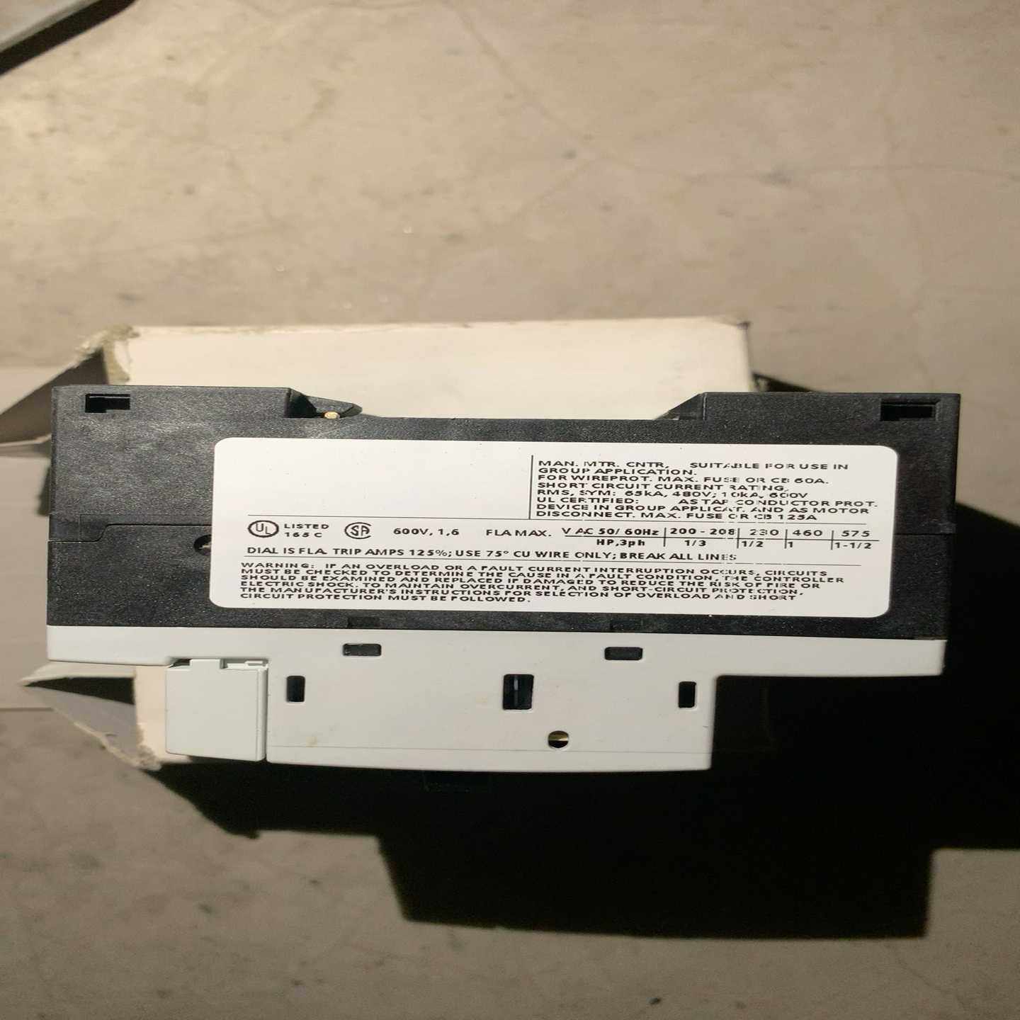 咨询-3RV1011-1AA15断路器实物