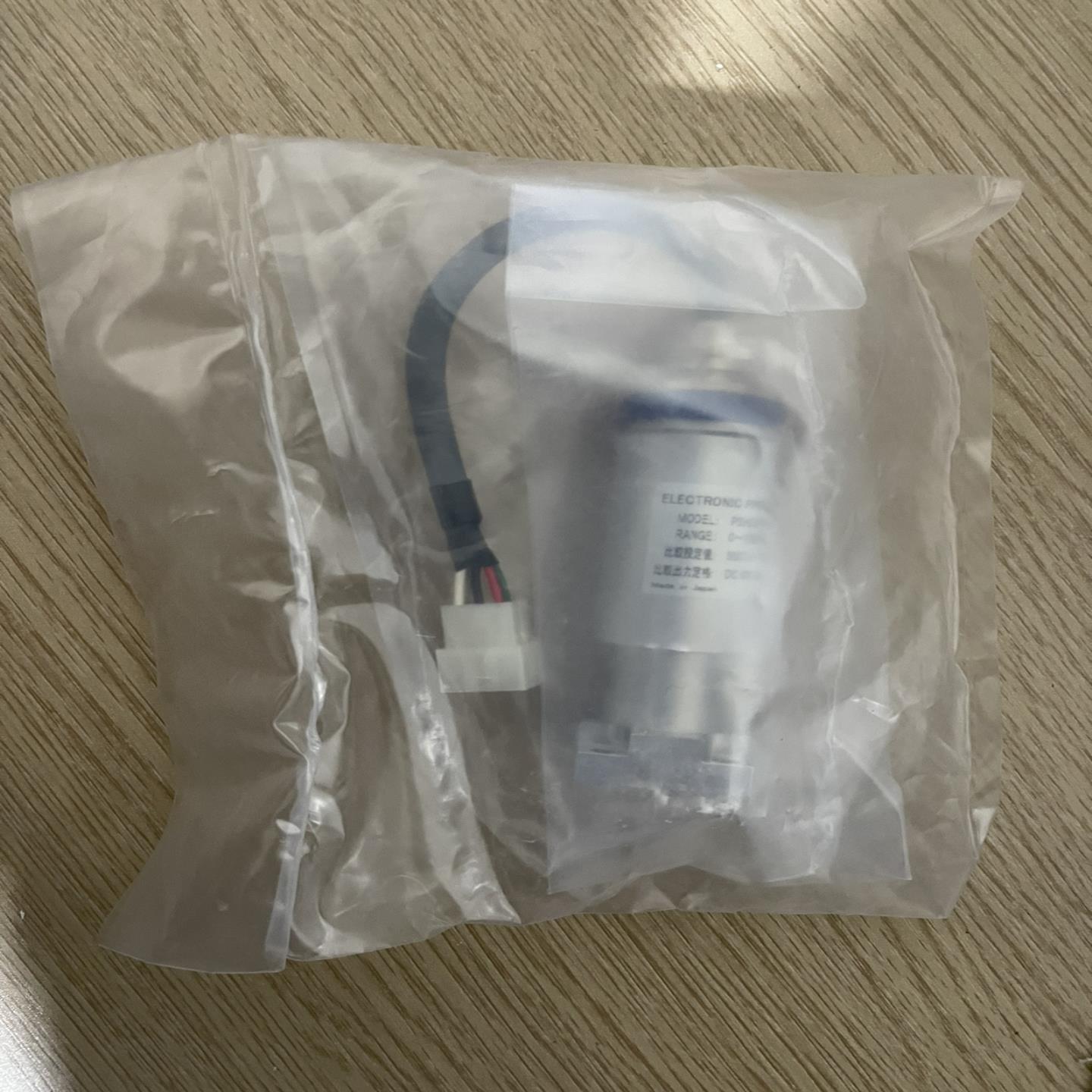 配件azbil压力变送器传感器PSH03FZW-NTMS2 0～1000Torr议价