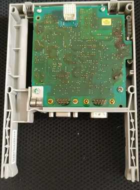 施耐德71变频器 VW3A3304  通讯扩展卡 成色漂亮一议价商品