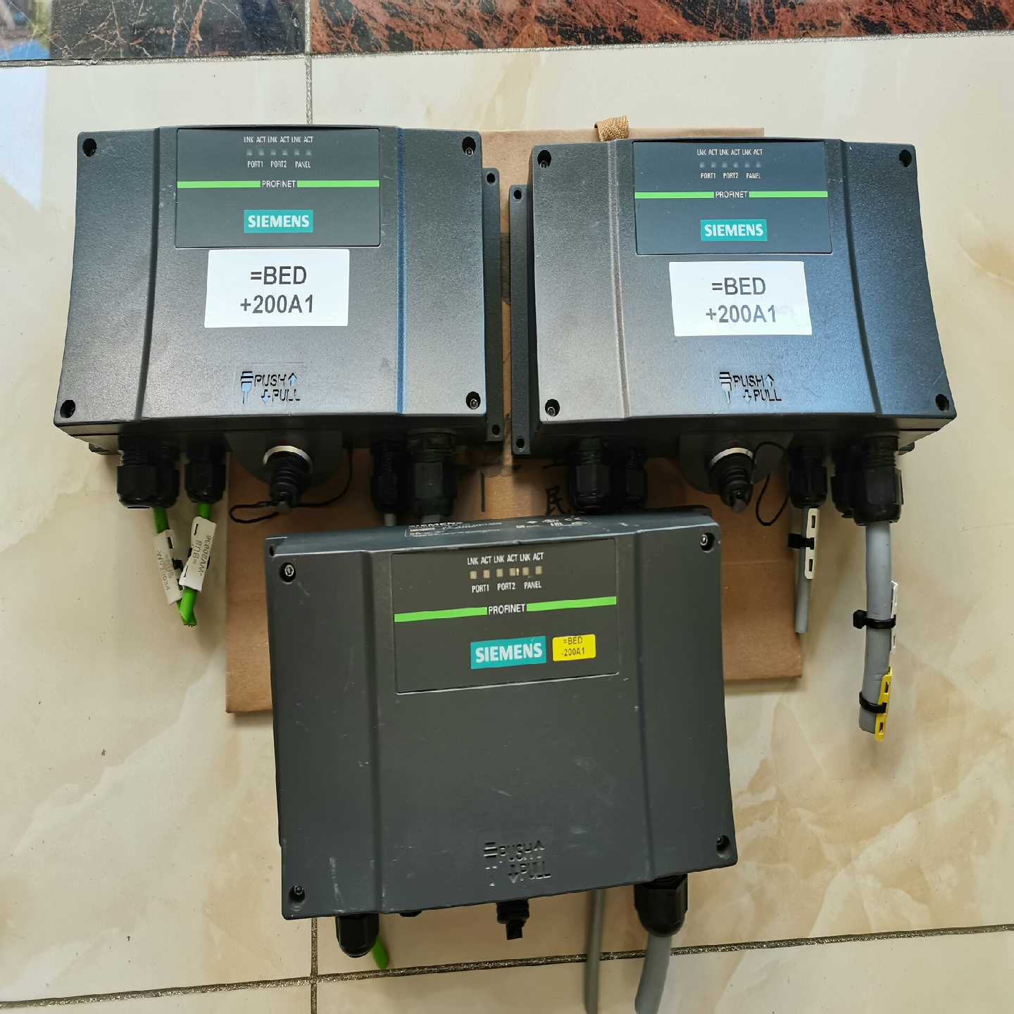 咨询-面板连接盒6AV6671-5AE11-0AX0，