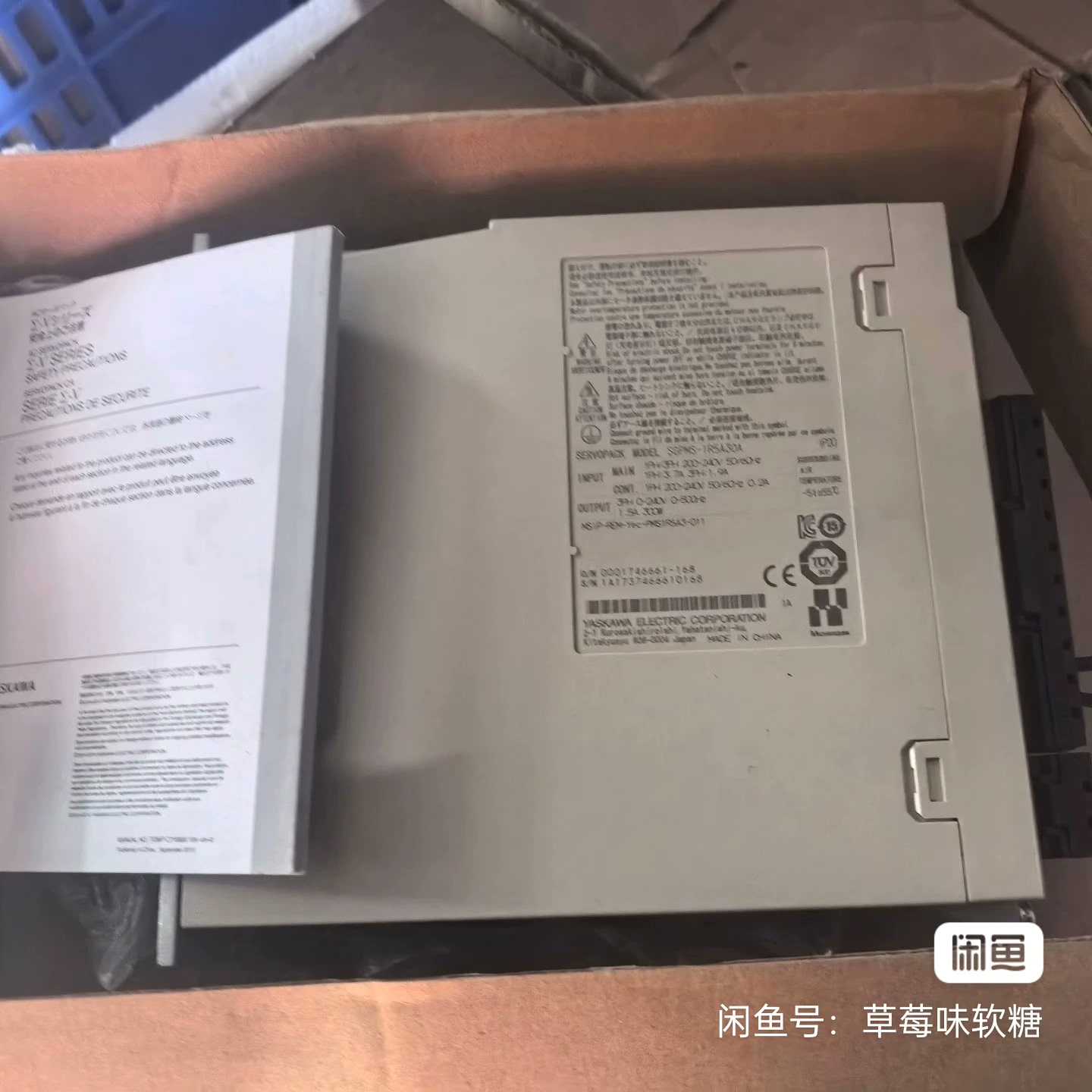 未使用SGPMS-1R5A30A安川驱动器，300W，询价