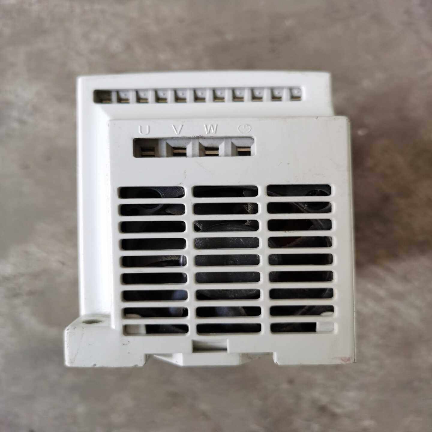 议价众辰O变频器-15-2拆机