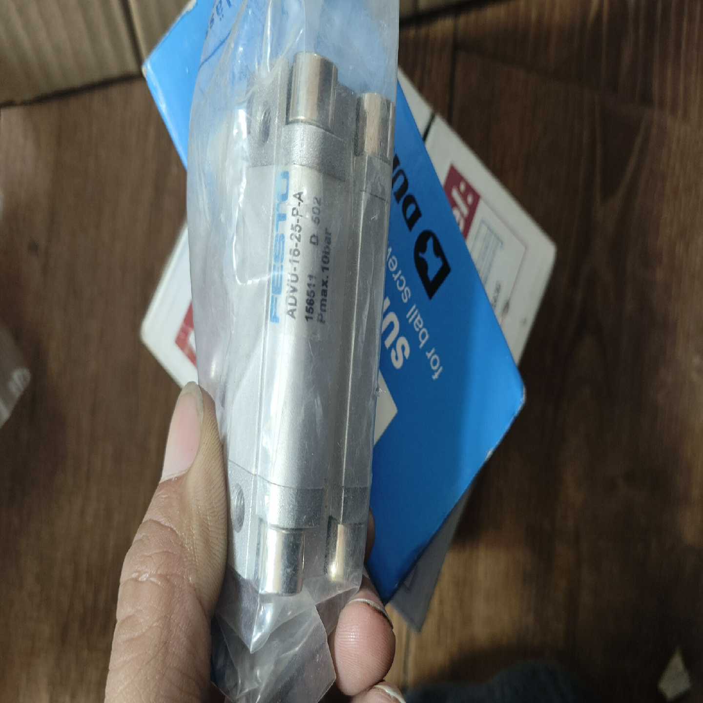 议价全新闲置AIRTACa亚德客薄型气缸SDA25X30维修/现货