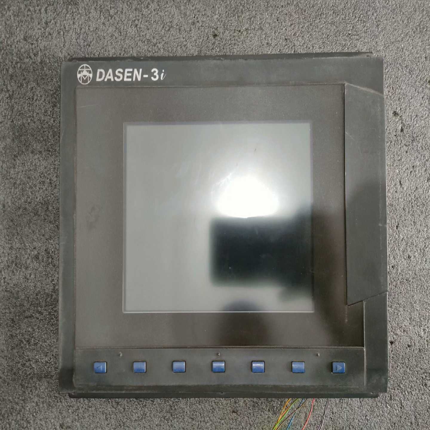 议价三菱系统显示器FCU6-DST11-1/HR721现货拆