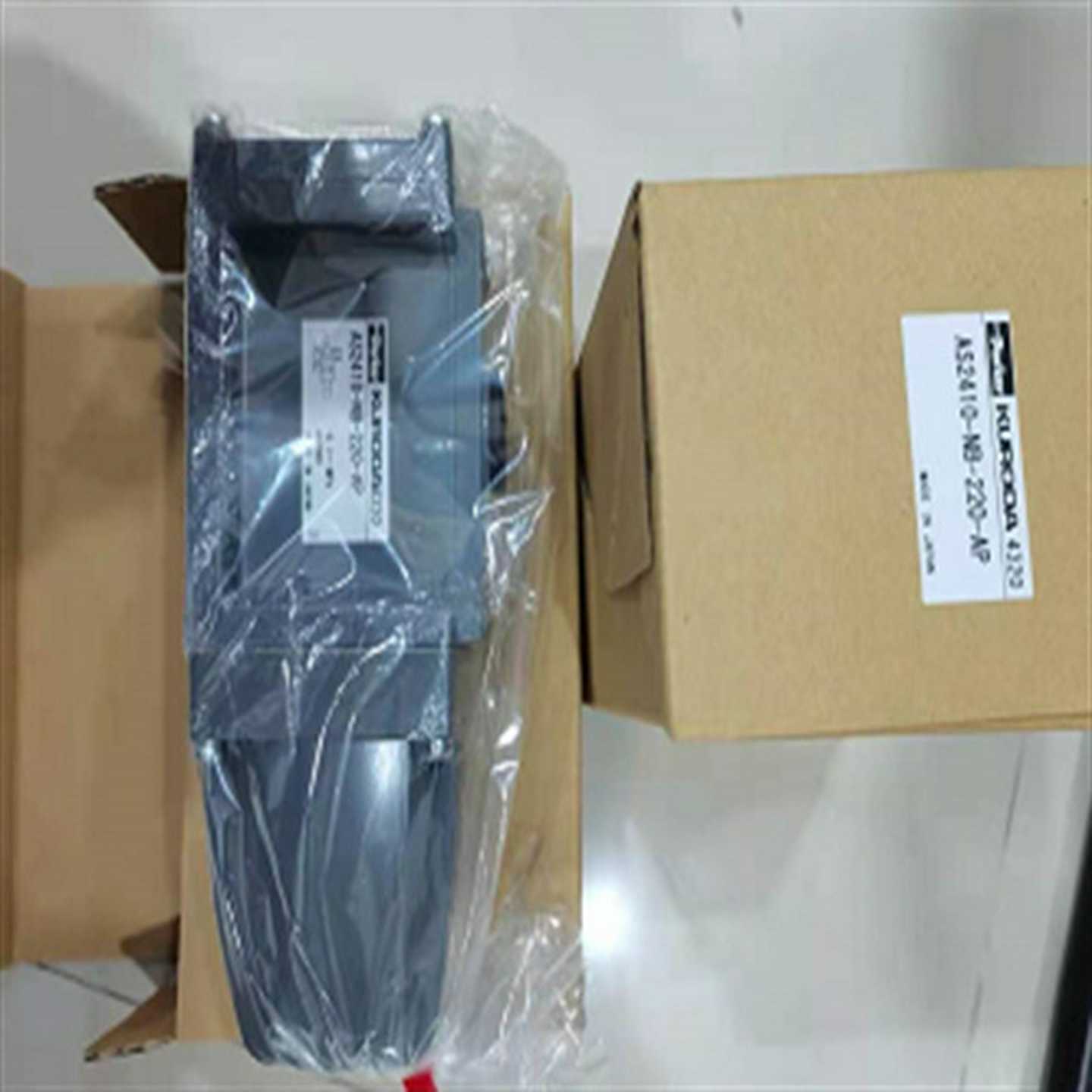 SD3YW004CNJWparker方向控制阀