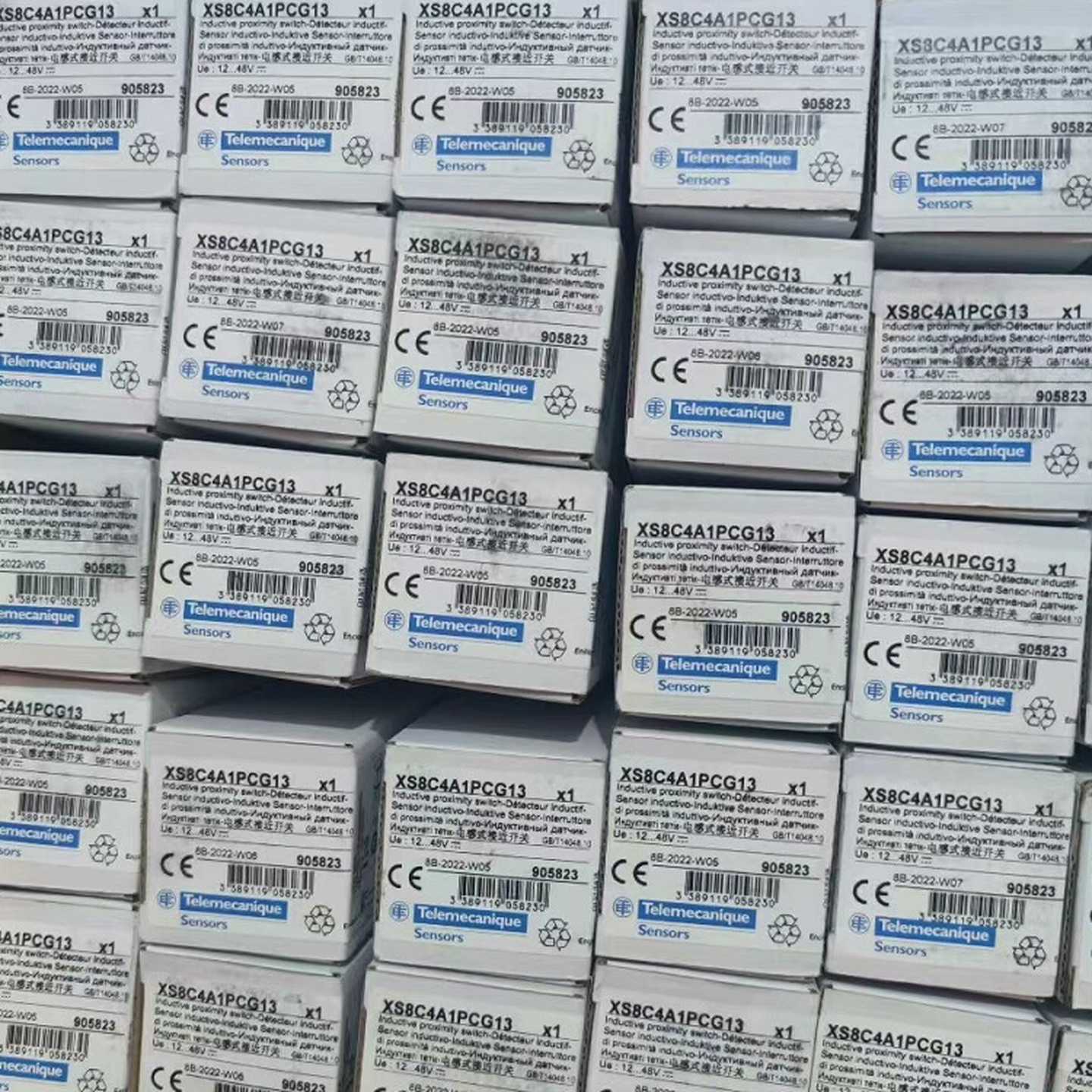 TE接近开关XS8C4A1PCG13长方体型40询价