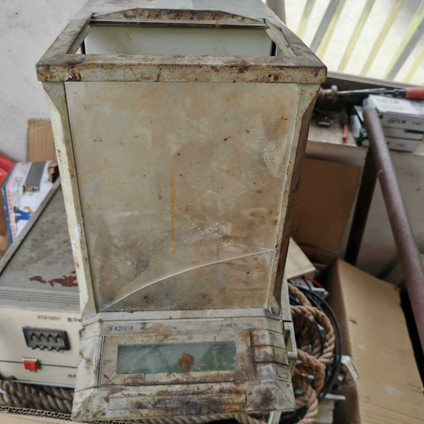 上海恒平FA2004电子天平0.1mg精度，200g量程，成--议价商品