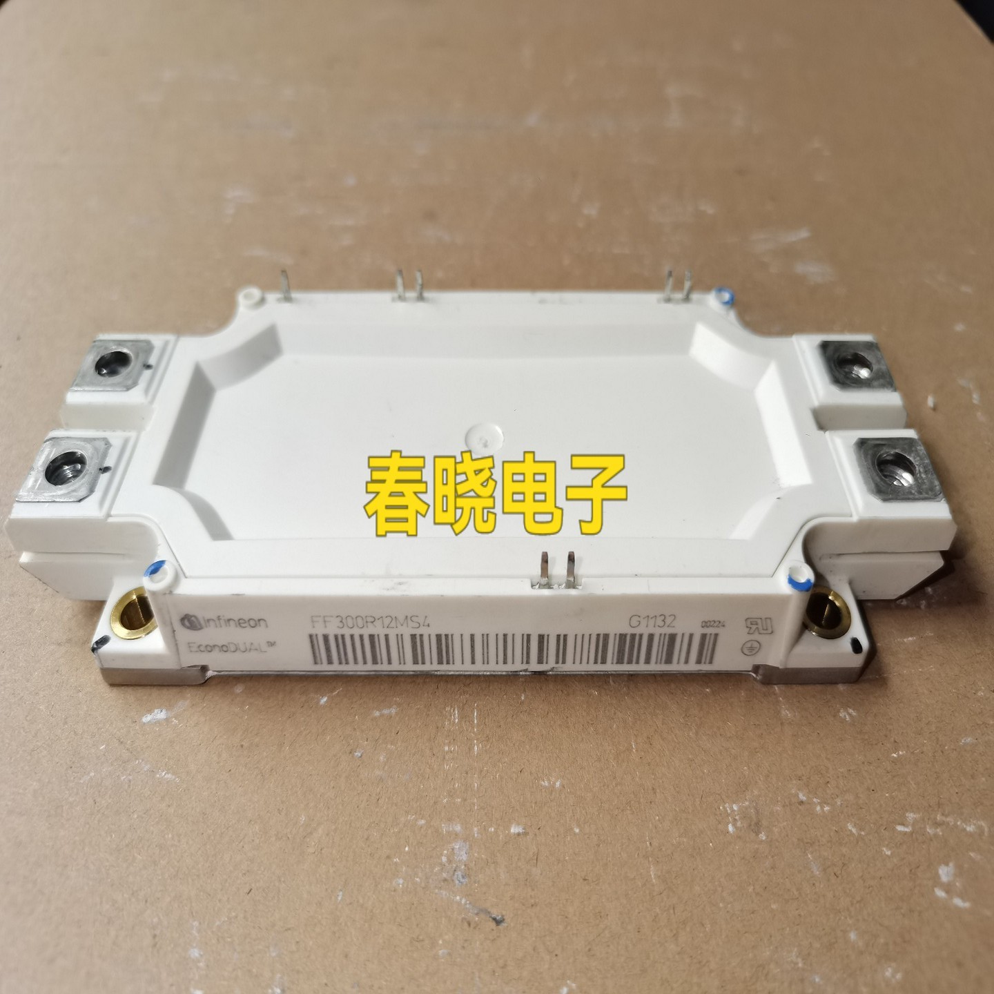 FF300R12MS4，，功能，外观漂亮，拍前请~询价