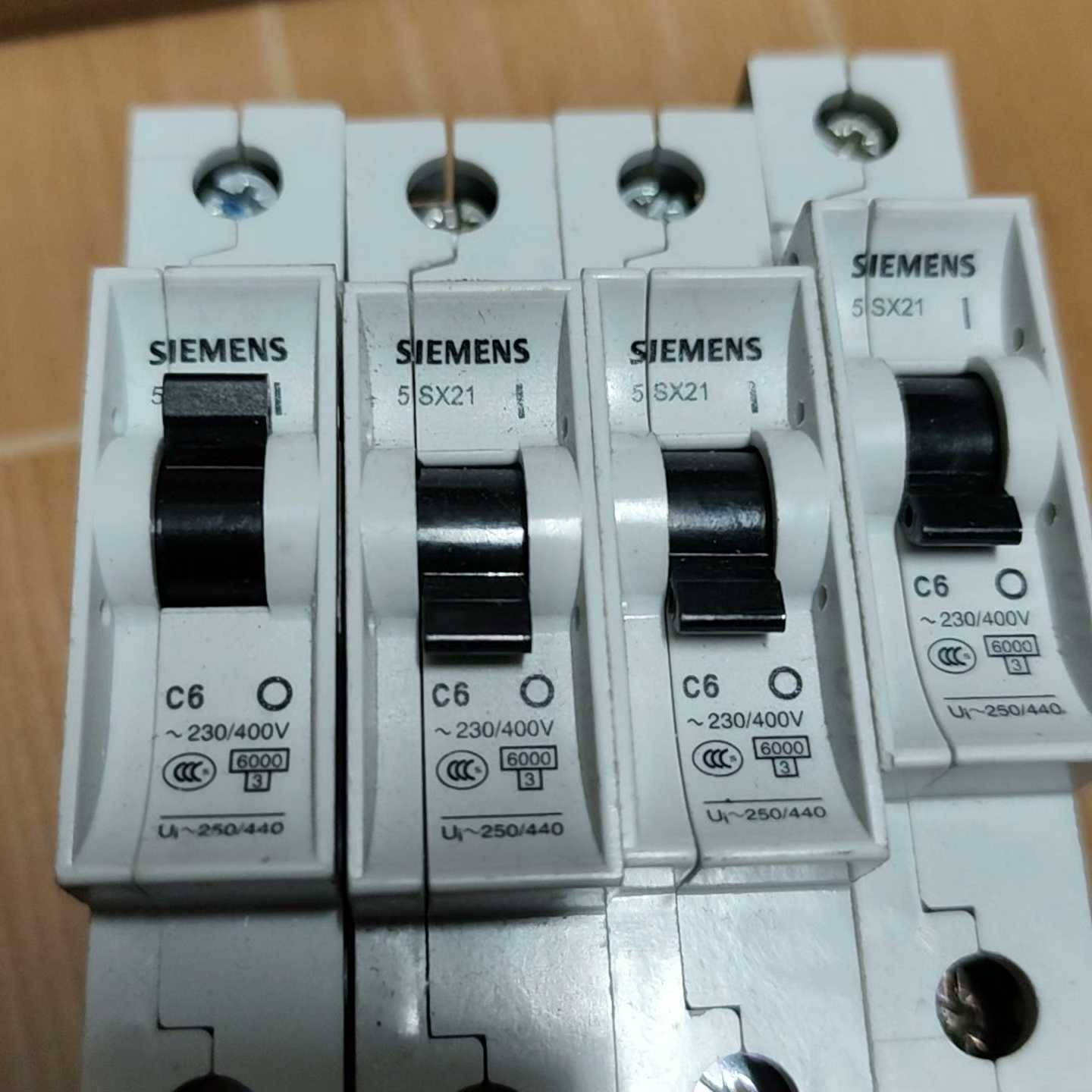 屏蔽接头SKINTOP MS-SC-M 25x1.5 Lap~询价