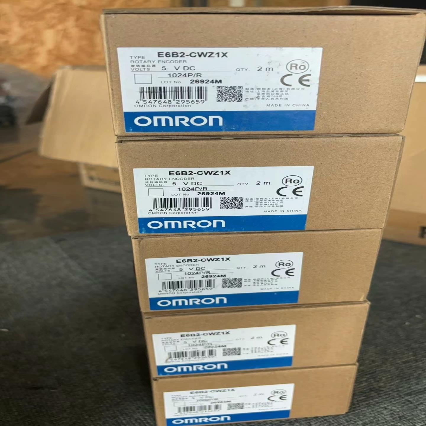 E6B2-CWZ1X编码器没开封    102（佳毅工控）