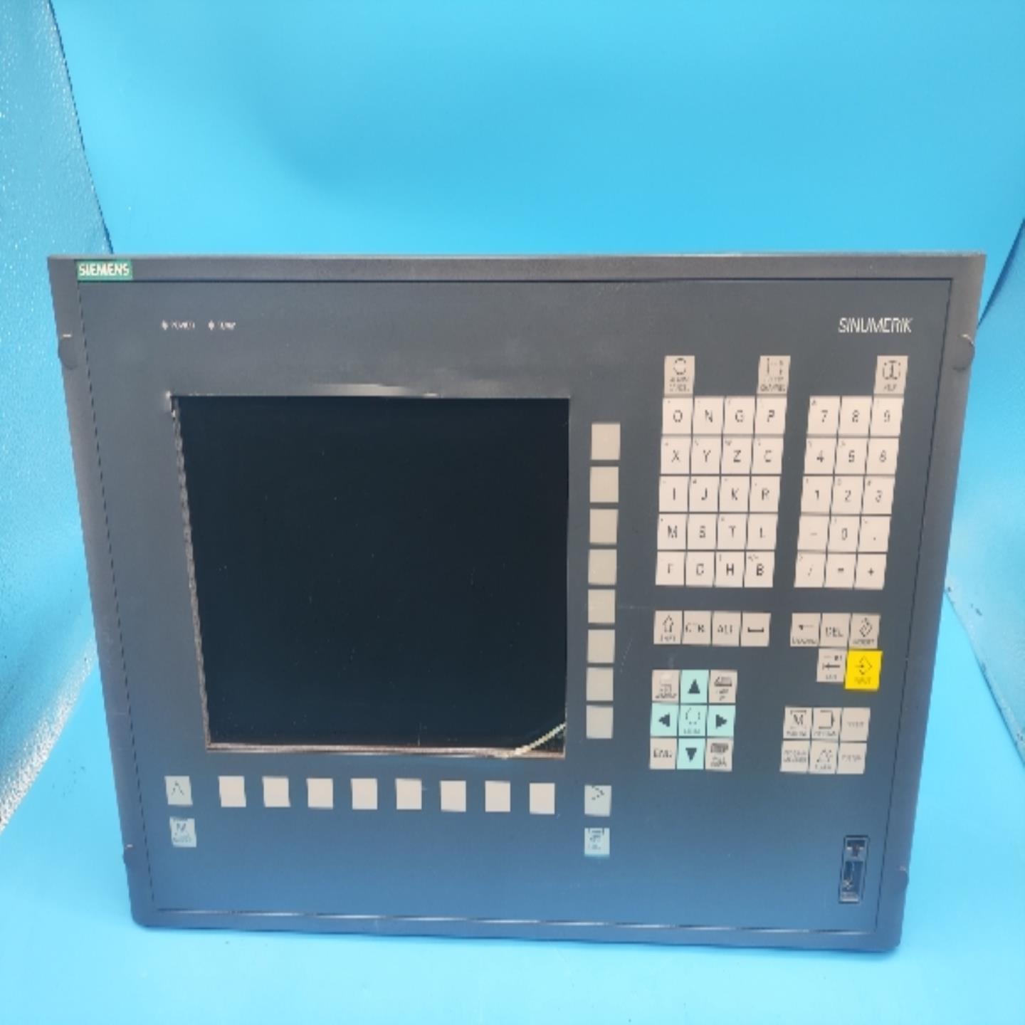 二手西门子OP010人机界面6FC5203-0AF00-0AA1 6FC5210-0DF00-询价