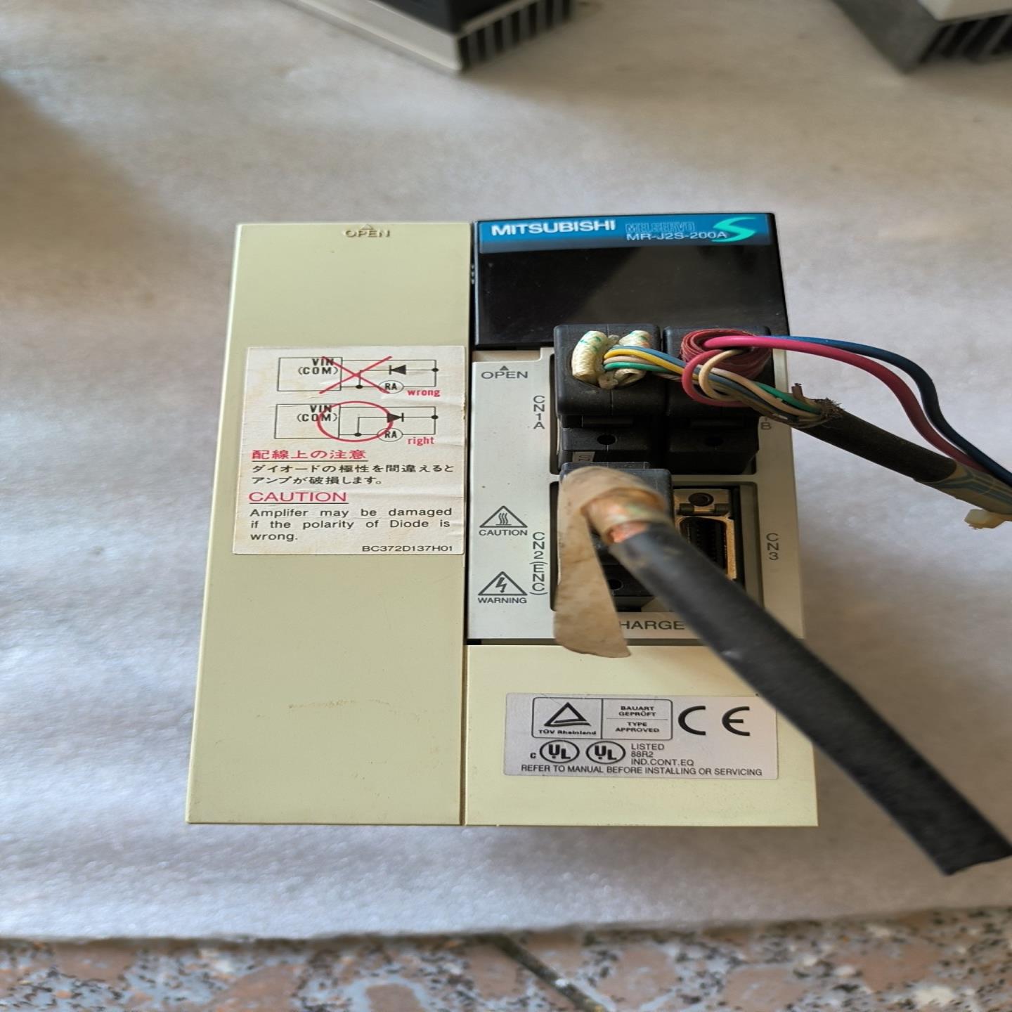 询价J2S伺服驱动器MR-J2S-200A，2KW