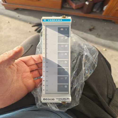 安川板卡JAMSC-B690B库存如图带包装还有些RI-B1--议价商品