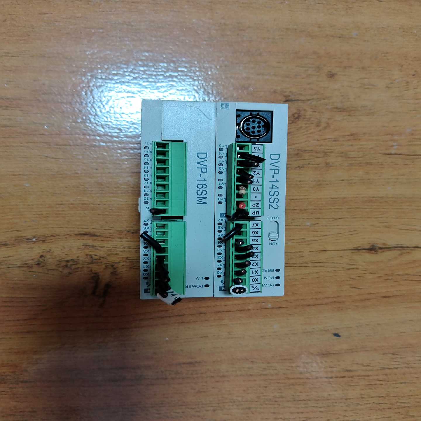 PLC  DVP-14SS2，扩展DVP-16SM，功能（地坛设备）