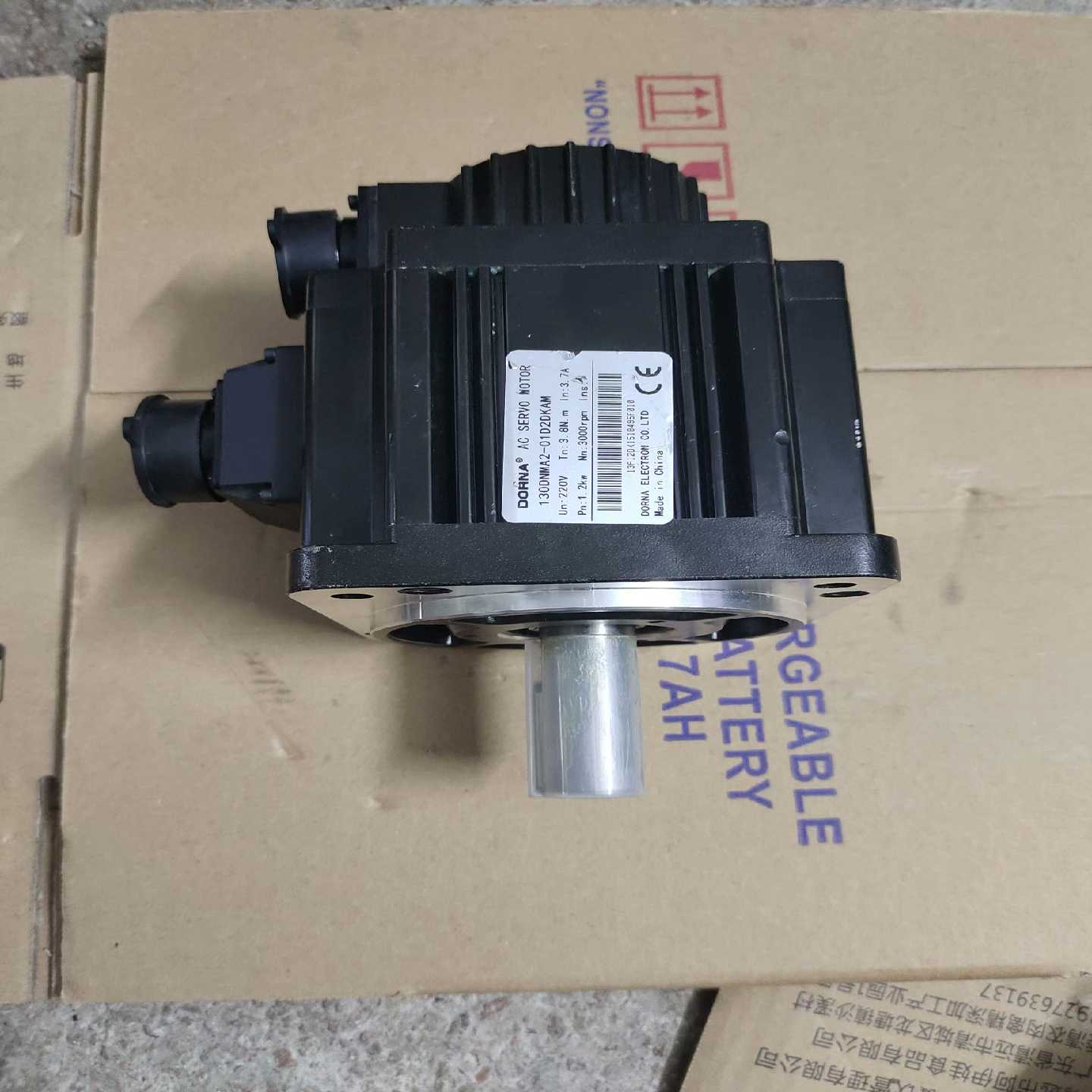 东菱电机130DNMA2-012D2DKAM,1.2KW。未【落红设备】