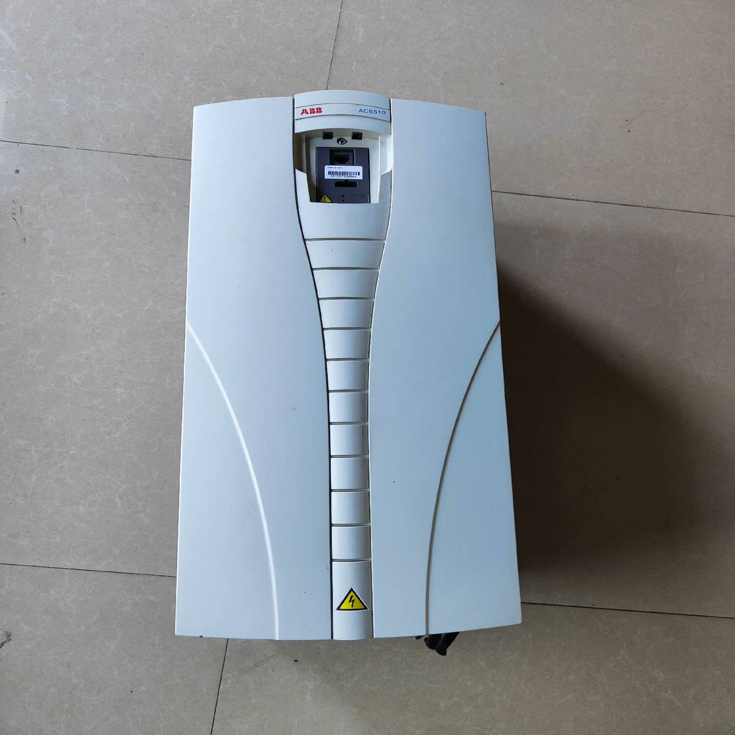 ABB变频器ACS510-01-180A-4件（电子设备）