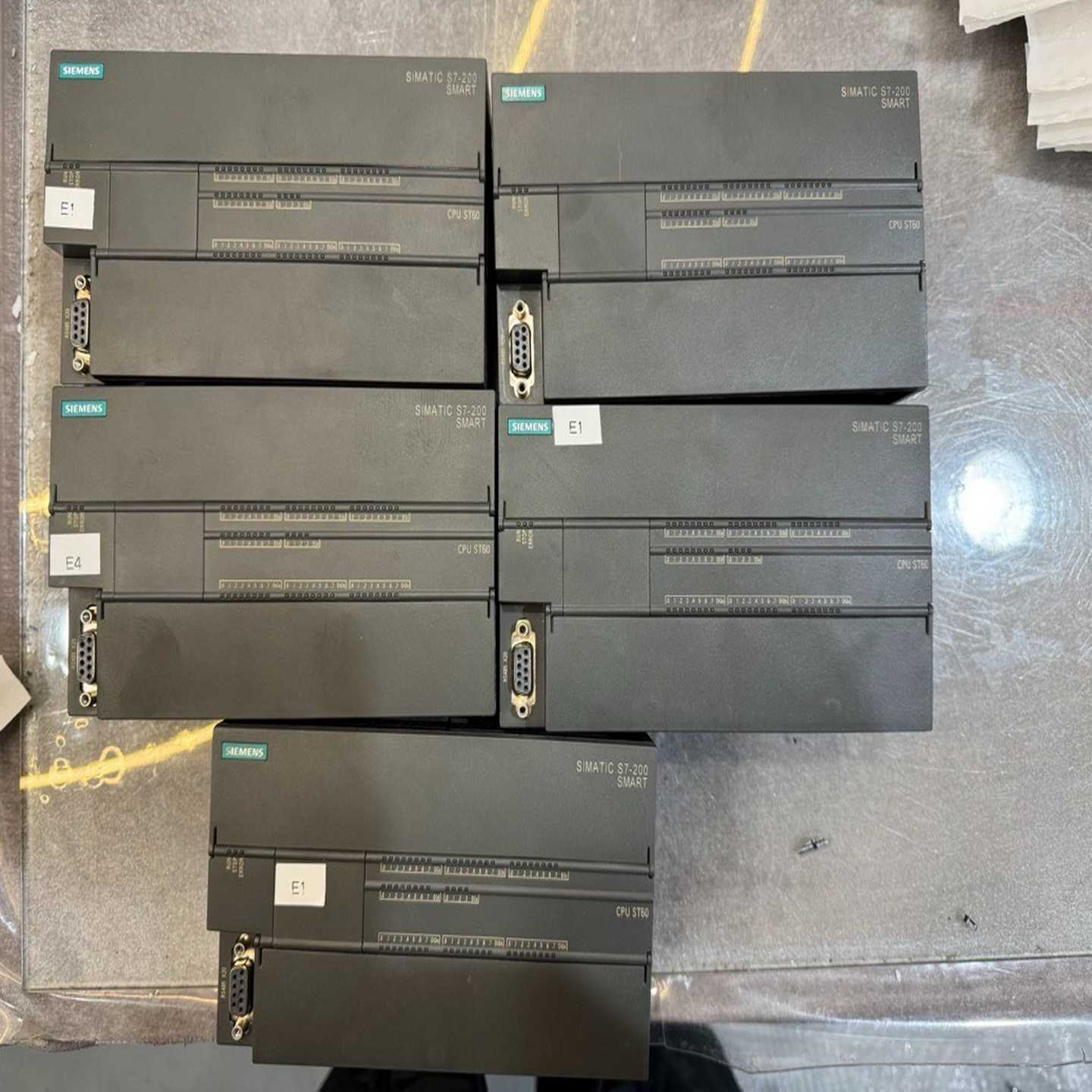 西门子SIMATICS7-200SMARTPLC，型号--议价商品