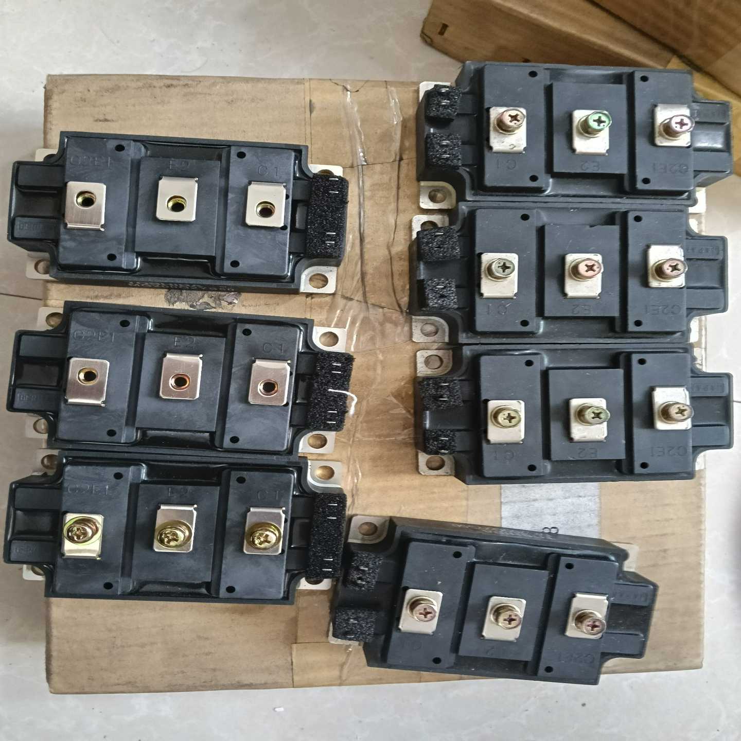 【议价】东芝IGBT模块 MG200Q2YS50  7个全新库存样