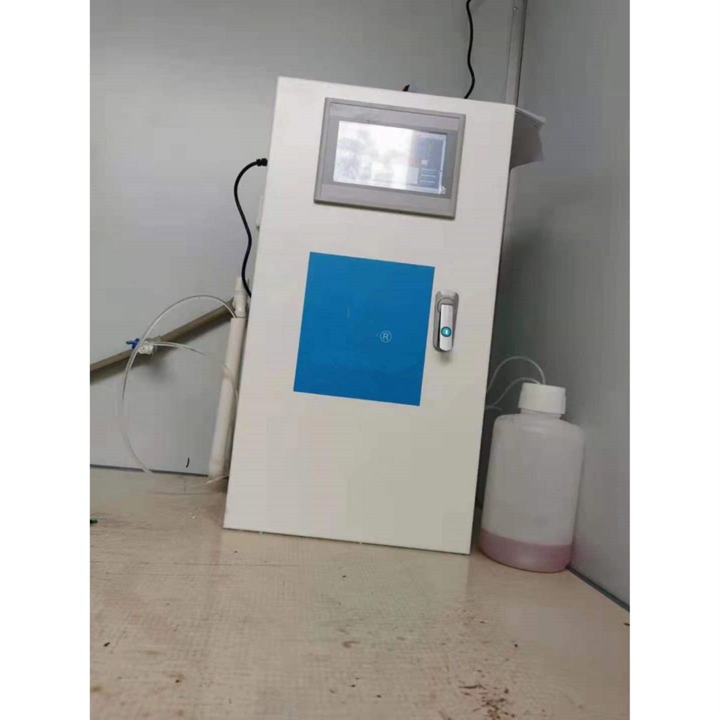 售前询价线上余氯检测仪 型号TYSF0CL-18 库号D348578